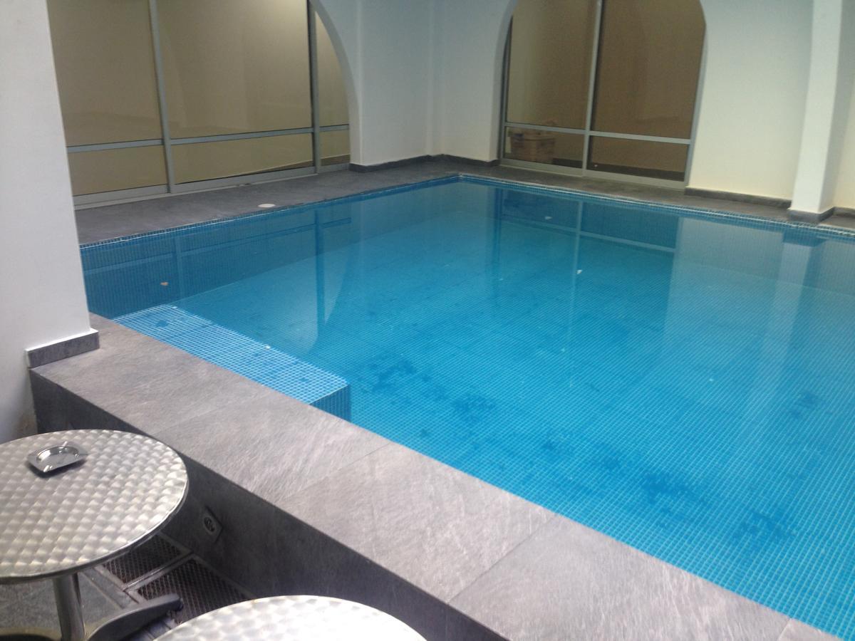 Fly Hotel