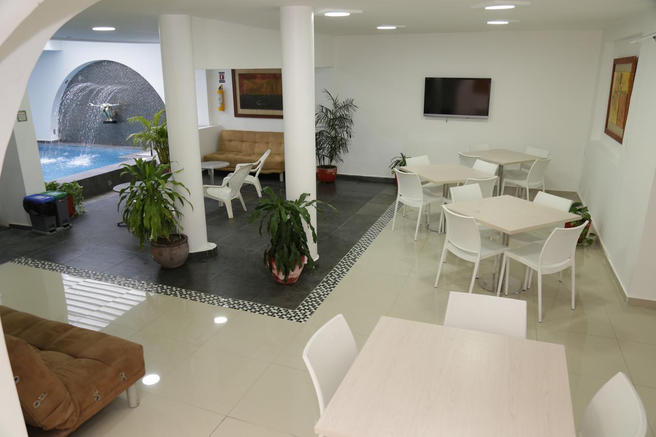 Fly Hotel